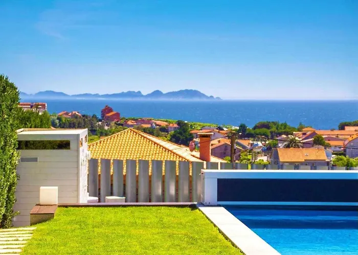 Lujosa Vistas Al Mar Y Piscina Climatiza