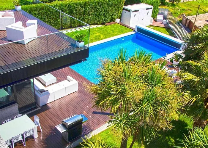 Lujosa Vistas Al Mar Y Piscina Climatiza Villa Sanxenxo