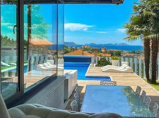 Lujosa Vistas Al Mar Y Piscina Climatiza