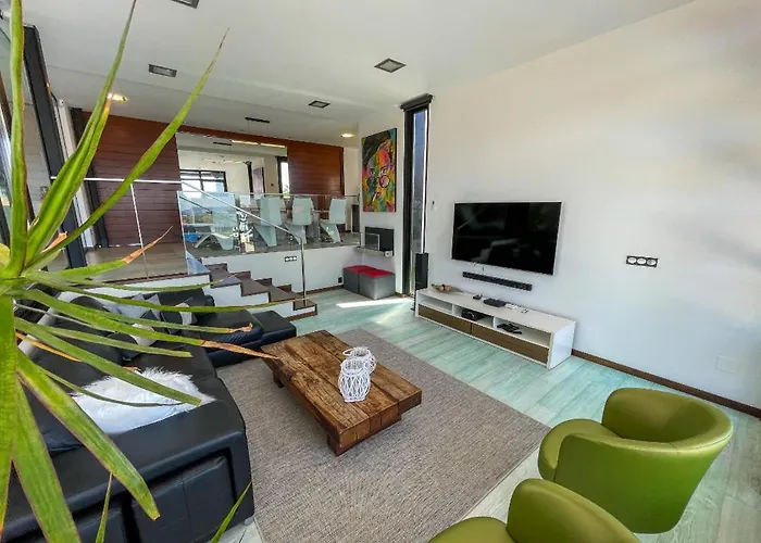 Lujosa Vistas Al Mar Y Piscina Climatiza ヴィラ サンシェンショ